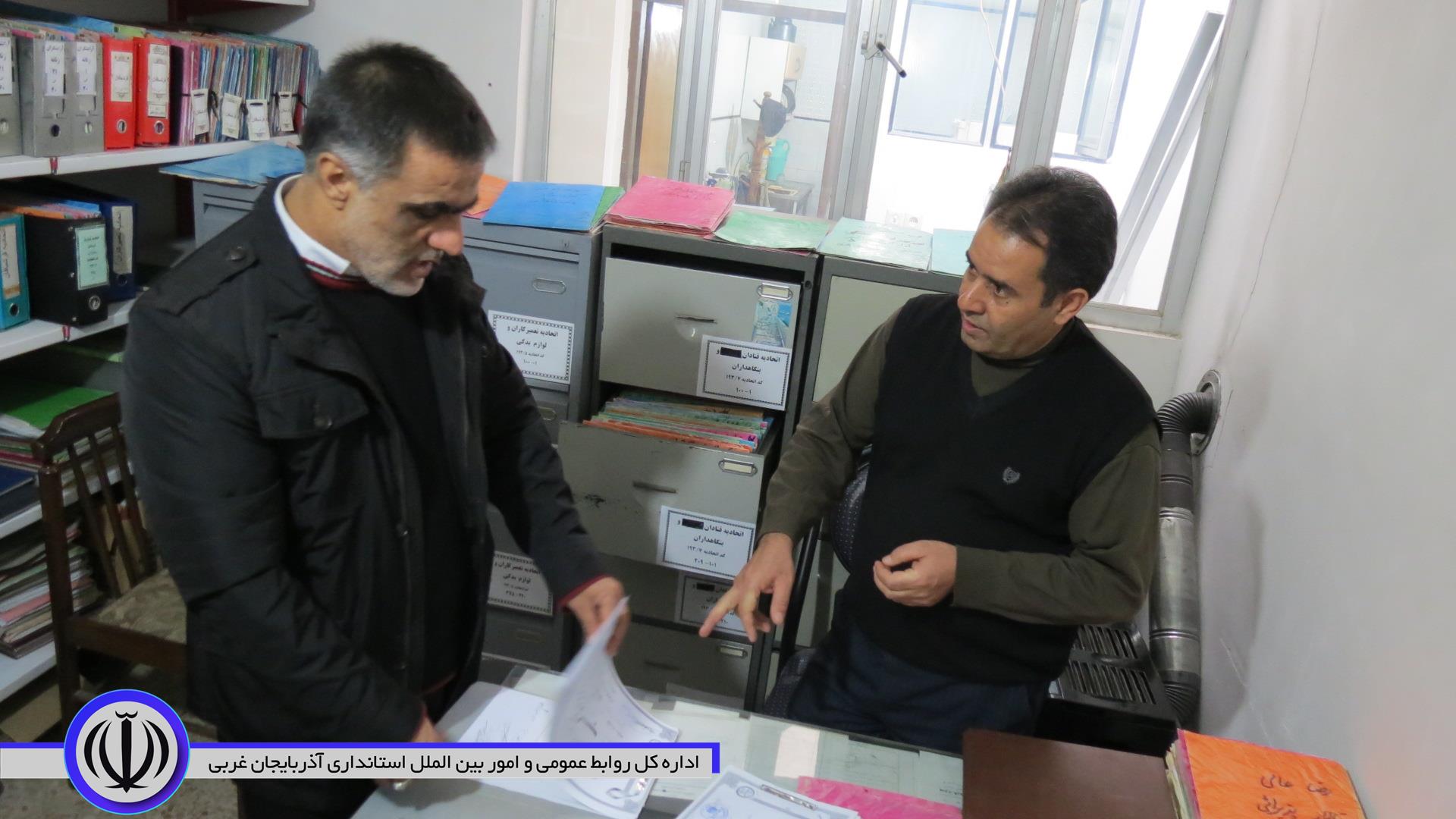 بازدیدسرزده محمدی ایروانلو فرماندار چایپاره از اتاق اصناف شهرستان