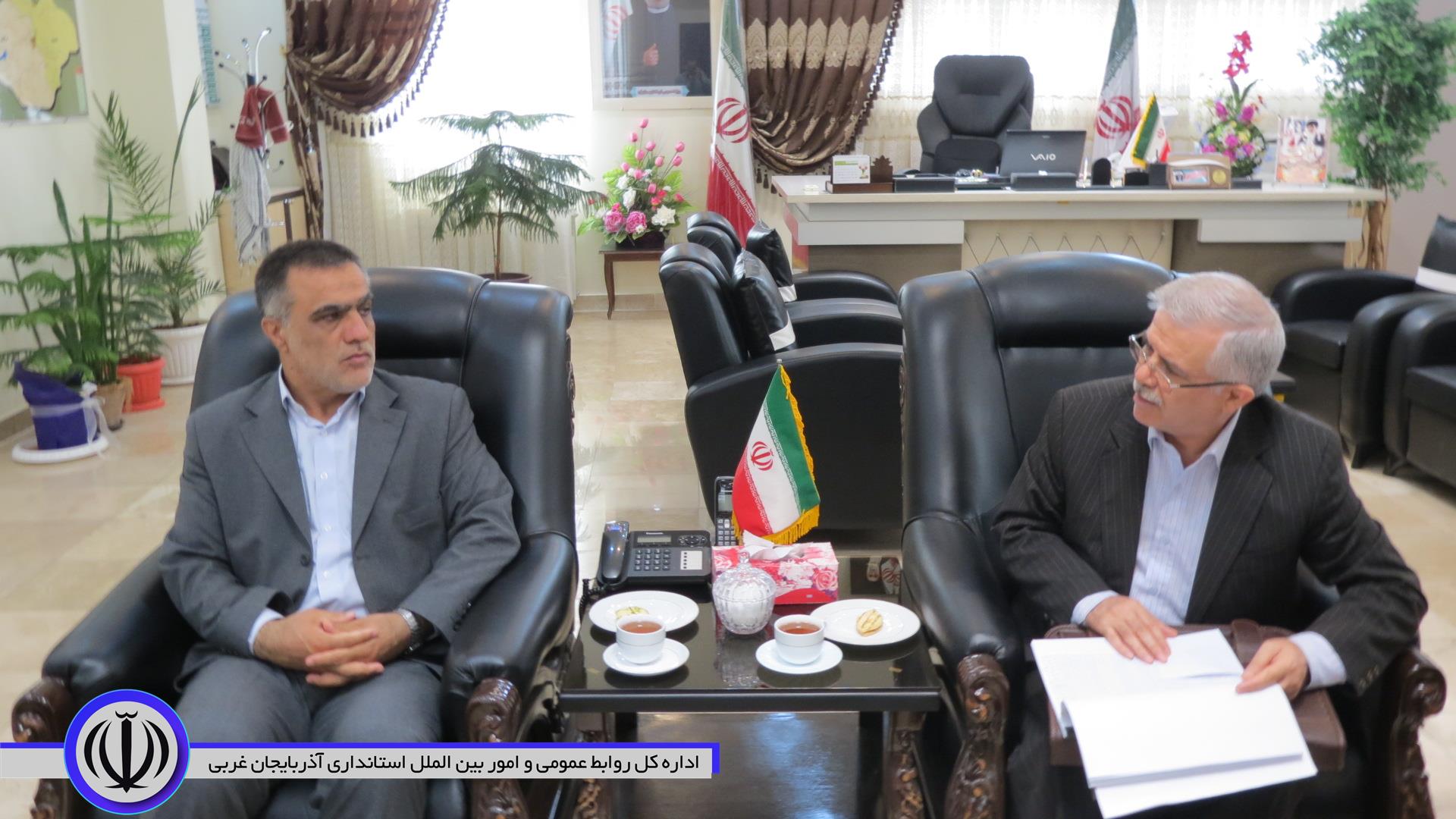 دیدار مدیر کل امور مالیاتی استان آذربایجان غربی با فرماندار چایپاره