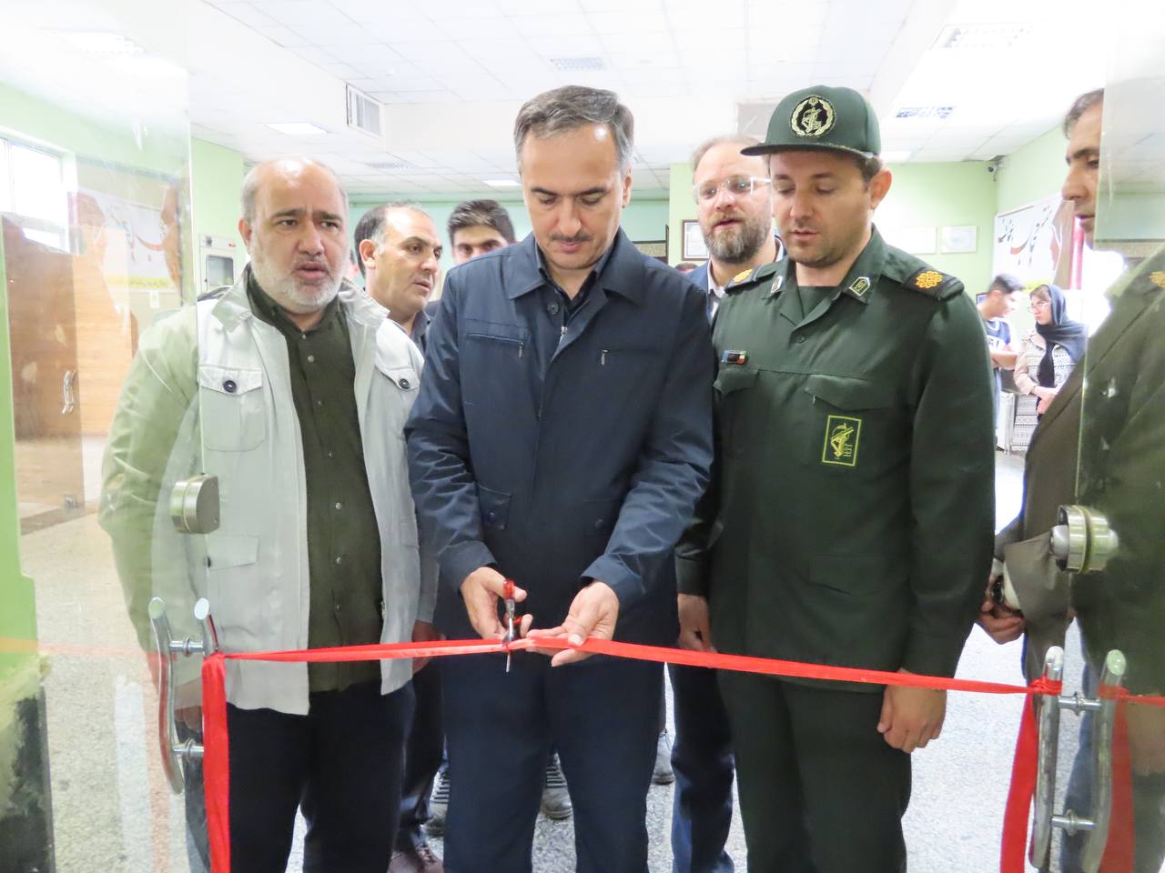 افتتاح نمایشگاه انواع صنایع دستی و غذایی مشاغل خانگی شهری و روستایی