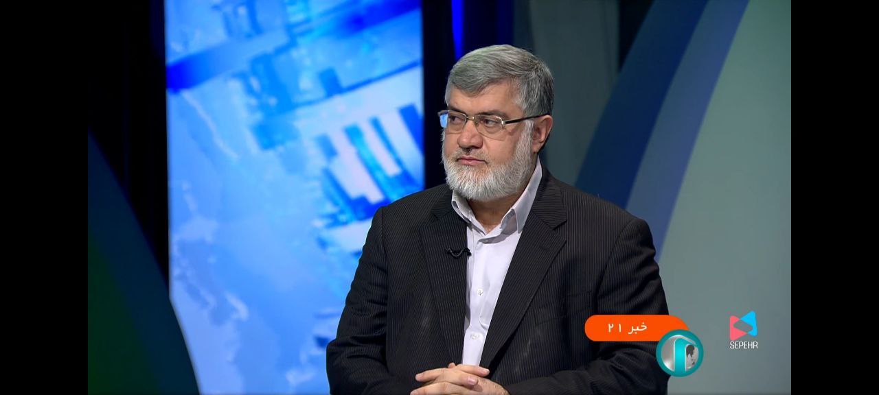 تشریح خدمات و تصمیم دولت براى خدمات رسانی به زلزله زدگان شهرستان خوى
