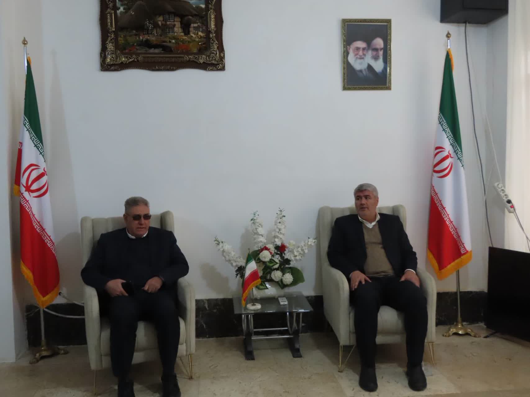 دیدار فرماندار چایپاره با شهردار و اعضای شورای اسلامی شهر حاجیلار