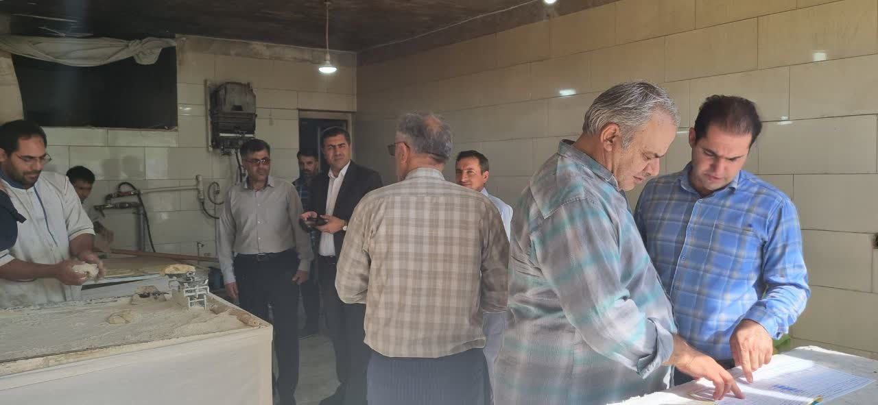 بازدید اعضای کارگروه آرد و نان از نانوایی های سطح شهرستان