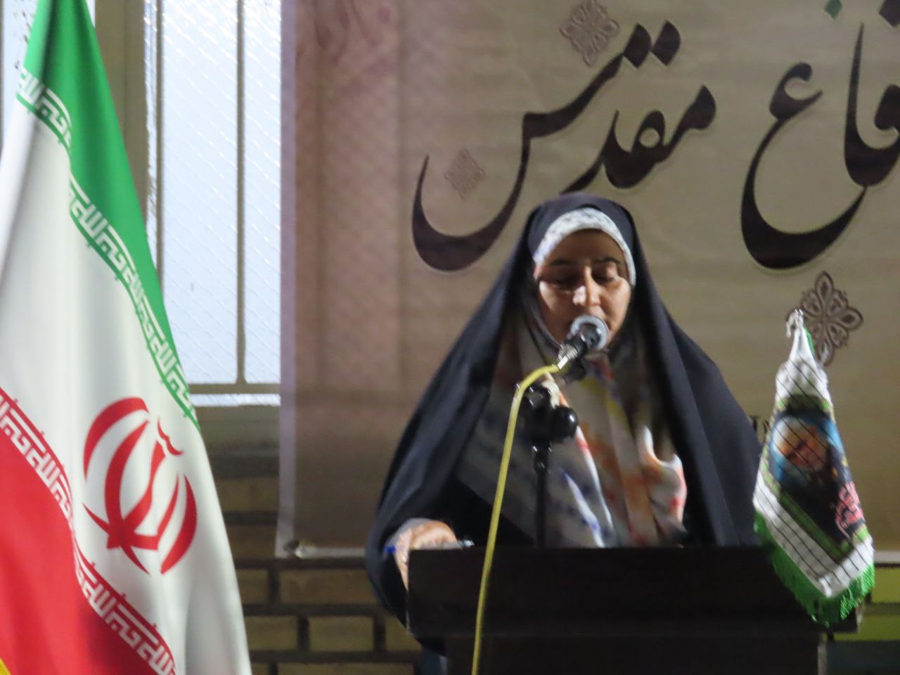برگزاری مراسم شب شعر به مناسبت هفته دفاع مقدس
