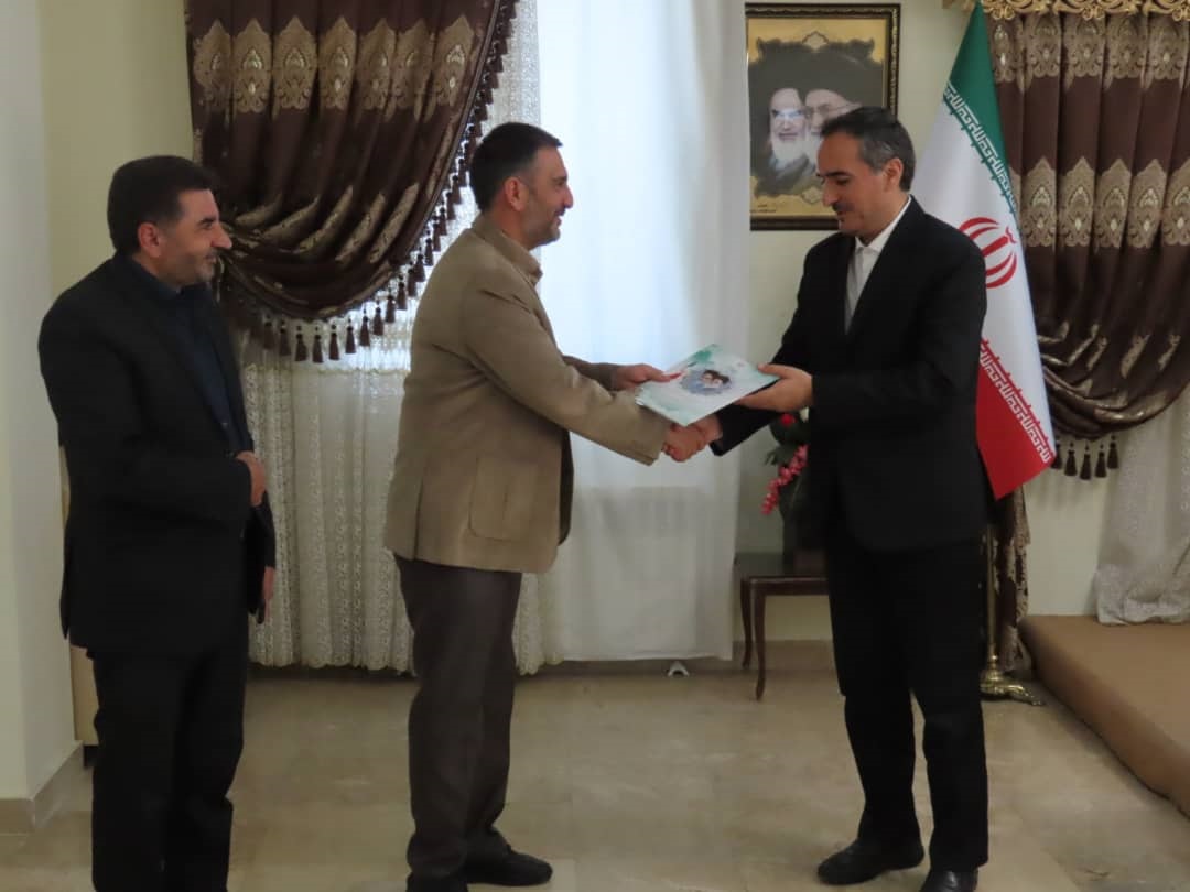 دیدار مسئول دفتر هیأت نظارت شورای نگهبان شهرستان چایپاره با فرماندار