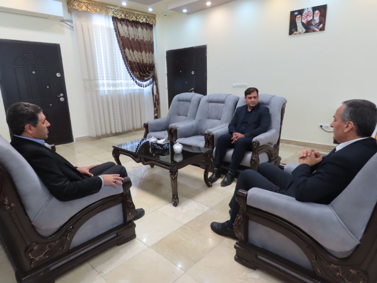 ابقاء رییس اداره ثبت احوال شهرستان چایپاره