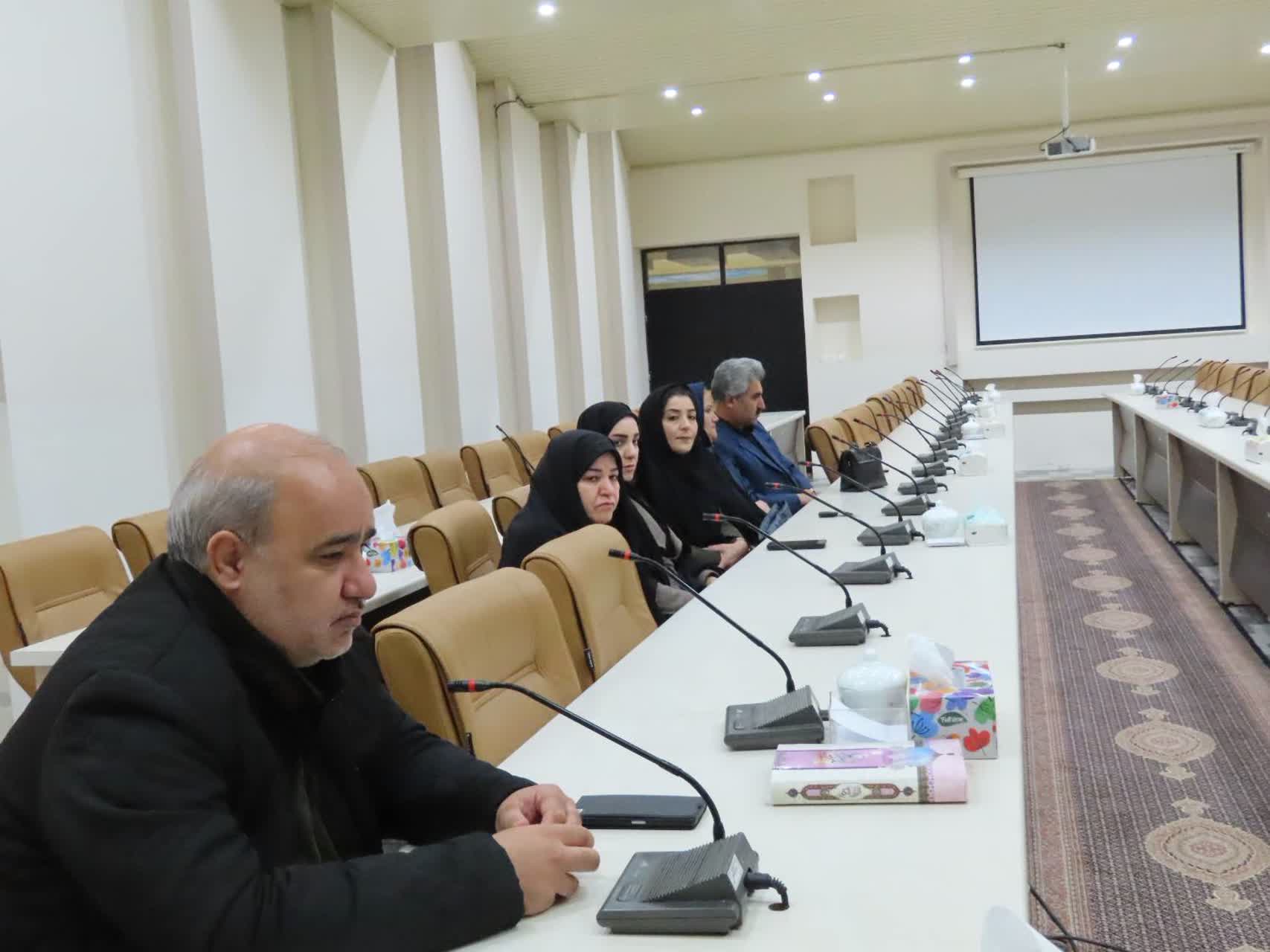 مراسم تجلیل از بانوان شاغل در مجموعه وزارت کشور در شهرستان چایپاره