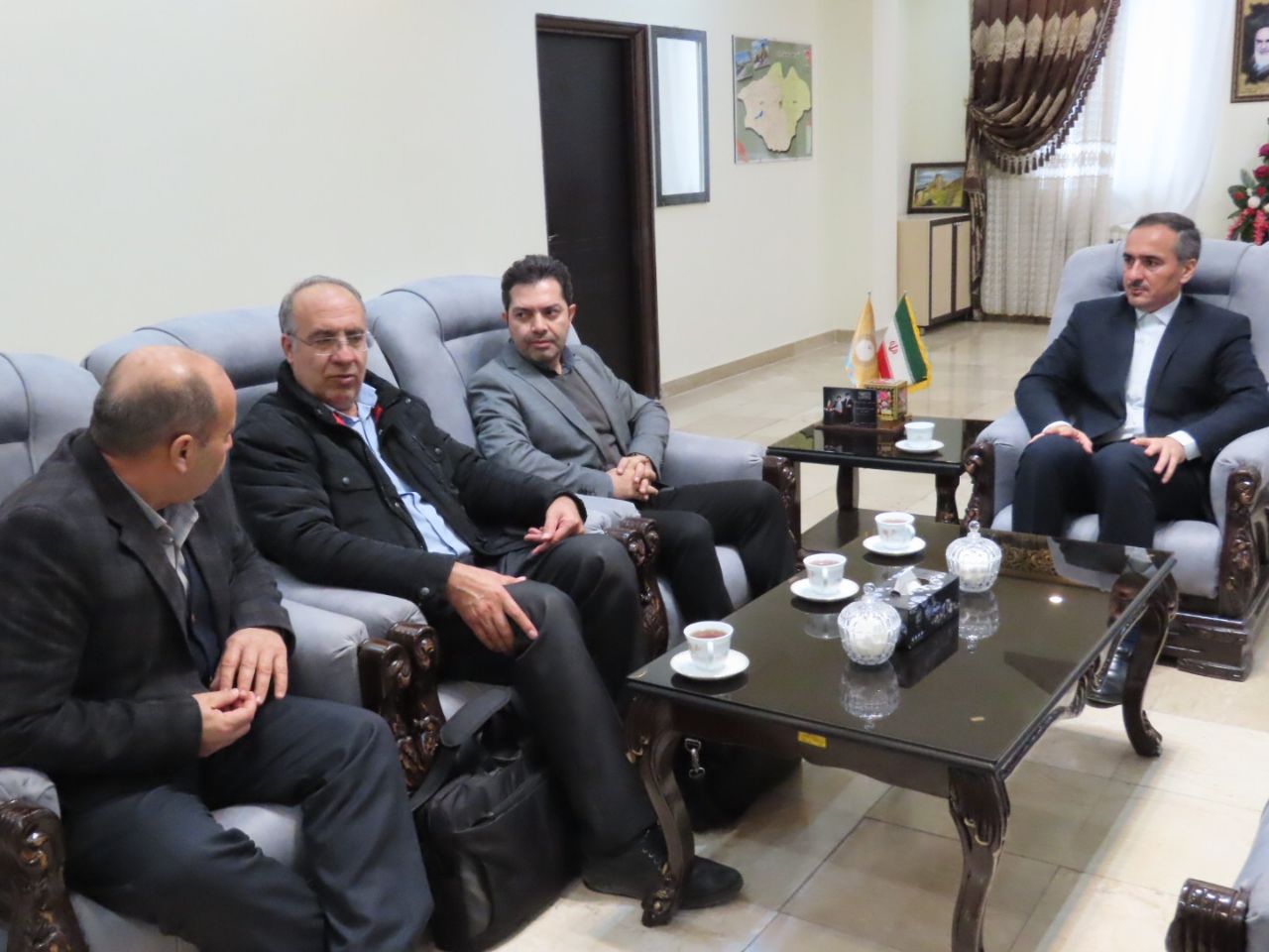 دیدار و گفتگوی معاون اداره کل بازرسی استانداری آذربایجان غربی با فرماندار شهرستان چایپاره