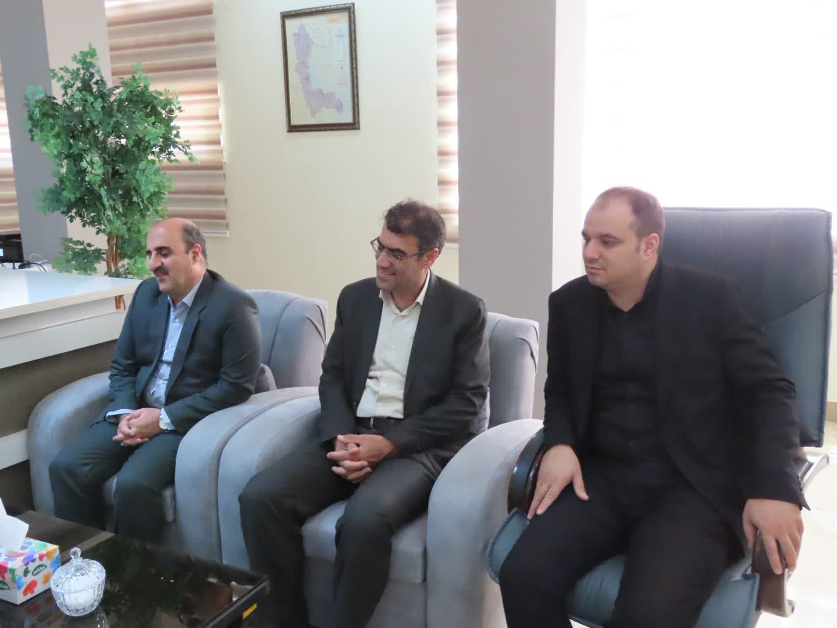 دیدار مدیر کل تامین اجتماعی استان با سرپرست فرمانداری شهرستان چایپاره