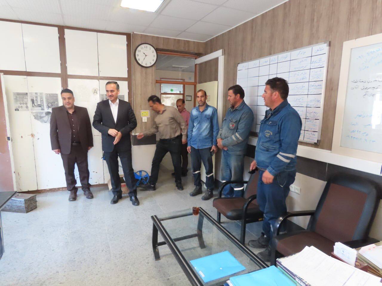 بازدید سرزده سعید شکورزاده فرماندار چایپاره از مدیریت توزیع برق شهرستان