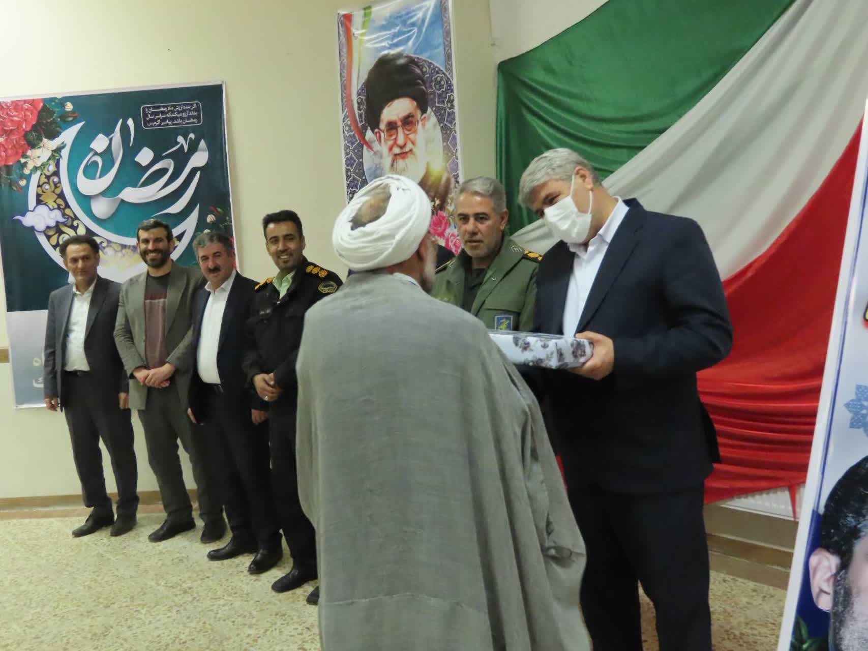 برگزاری آیین گرامیداشت هفته امور تربیتی و تربیت اسلامی در شهرستان چایپاره