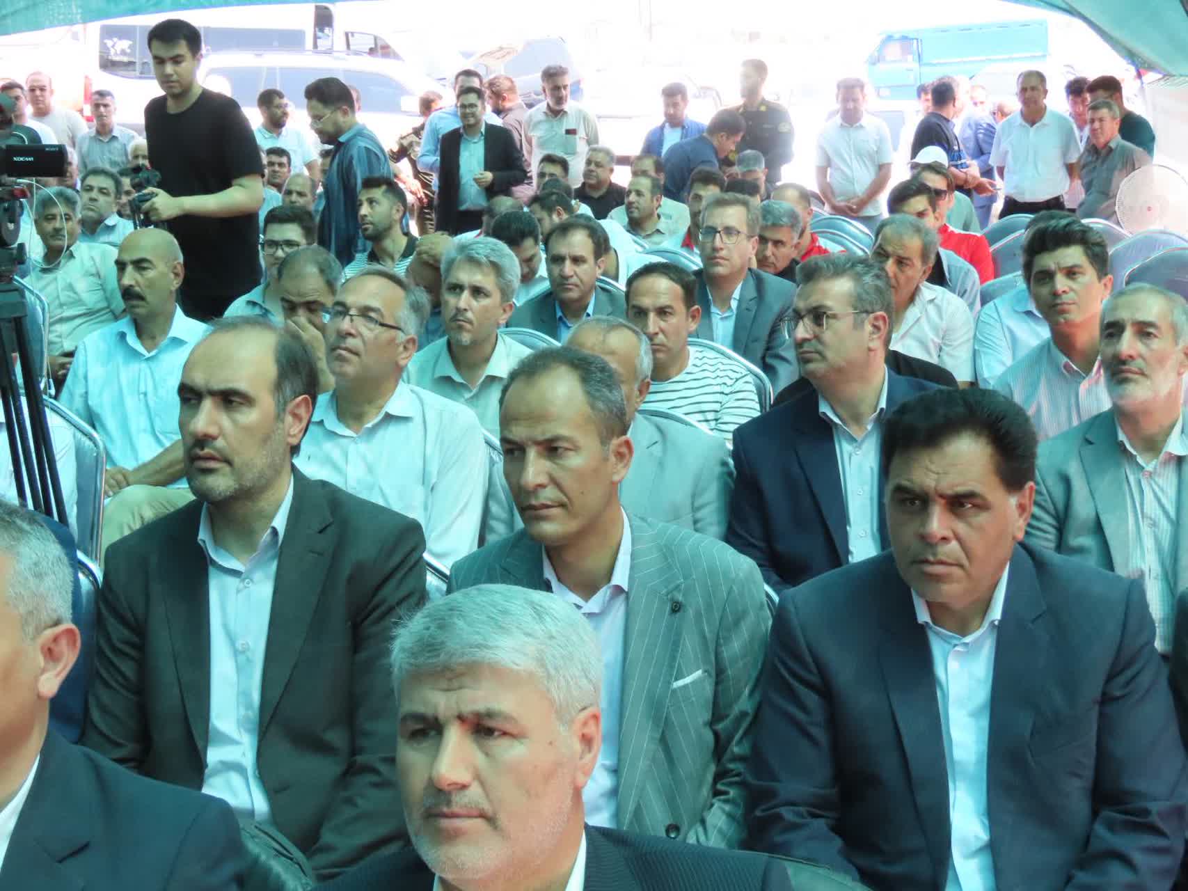 آیین آغاز عملیات اجرایی و کلنگ زنی قطعه چهارم محور سهراهی ایواوغلی تا گیت ورودی منطقه آزاد ماکو