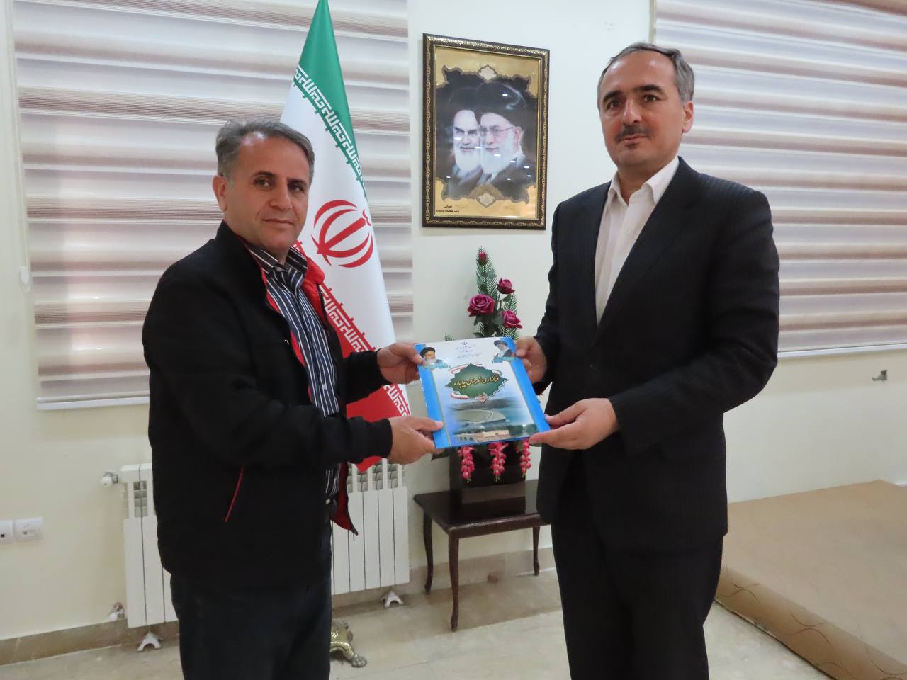 دیدار مسئول دفتر خبری صداوسیمای شهرستان با فرماندار چایپاره