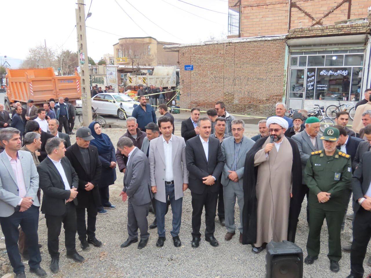 مراسم بازگشایی املاک جهان نما