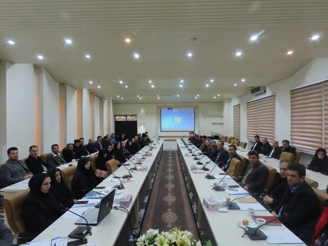 جلسه آموزش بازرسان شعب اخذ رای انتخابات شهرستان چایپاره