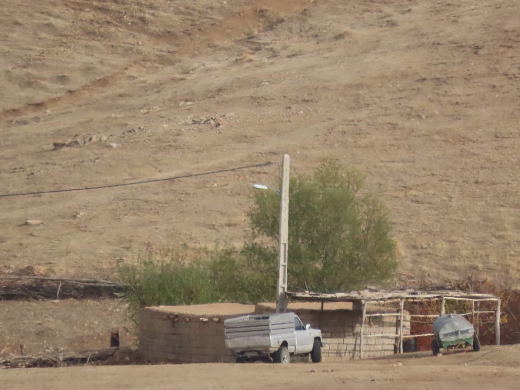 بازدید فرماندار چایپاره از پروژه آبرسانی به روستای قره بویا