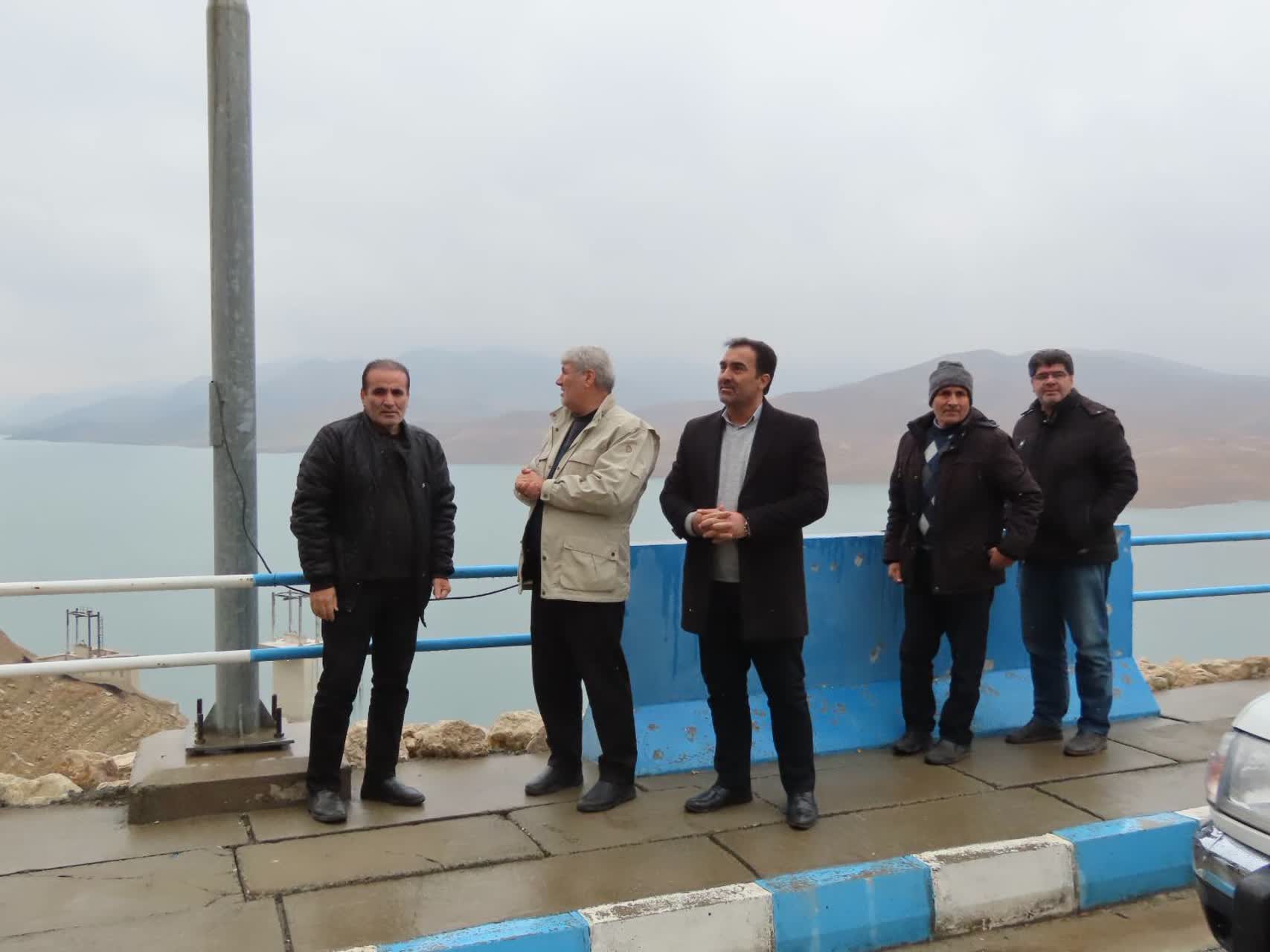 بازید فرماندار چایپاره از سد آغ چای شهرستان