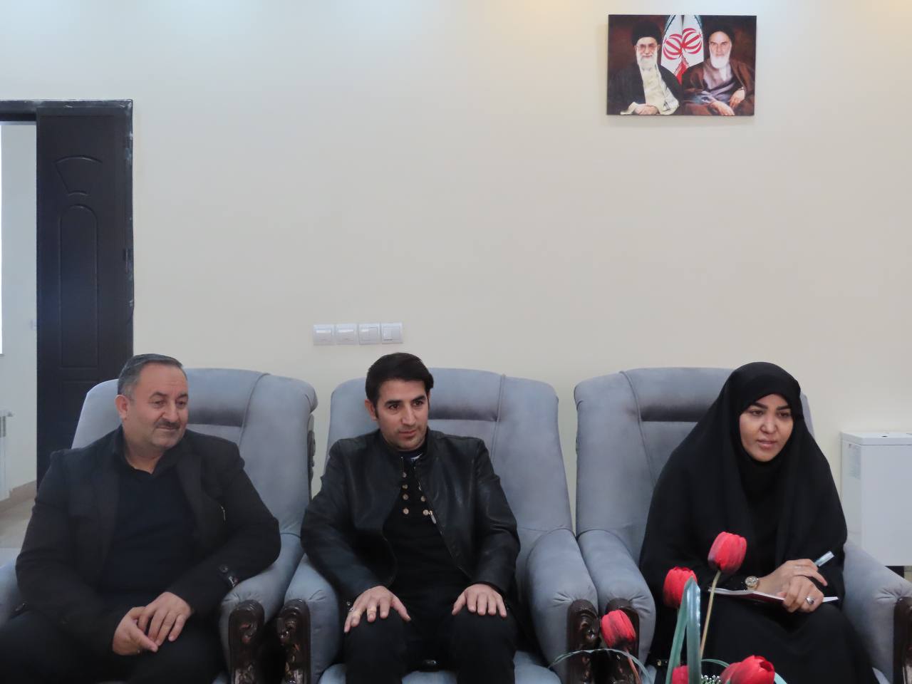 دیدار فرماندار با دانش آموزان توانخواه