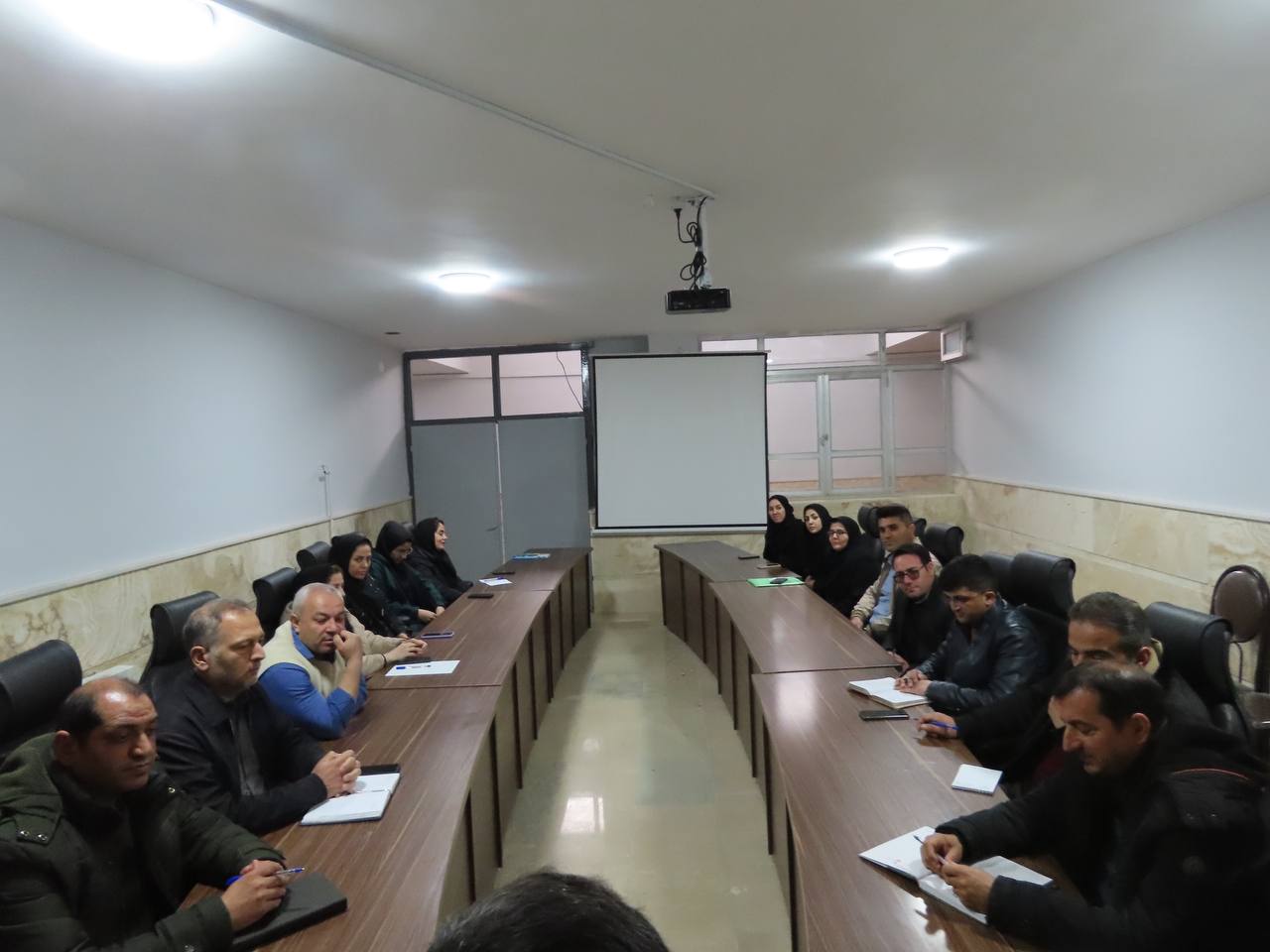 بازدید سرزده سعید شکورزاده فرماندار چایپاره از مدیریت جهاد کشاورزی