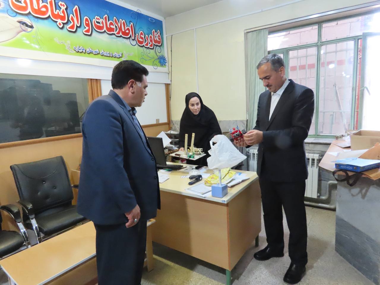 بازدید فرماندار چایپاره از مدیریت آموزش و پرورش