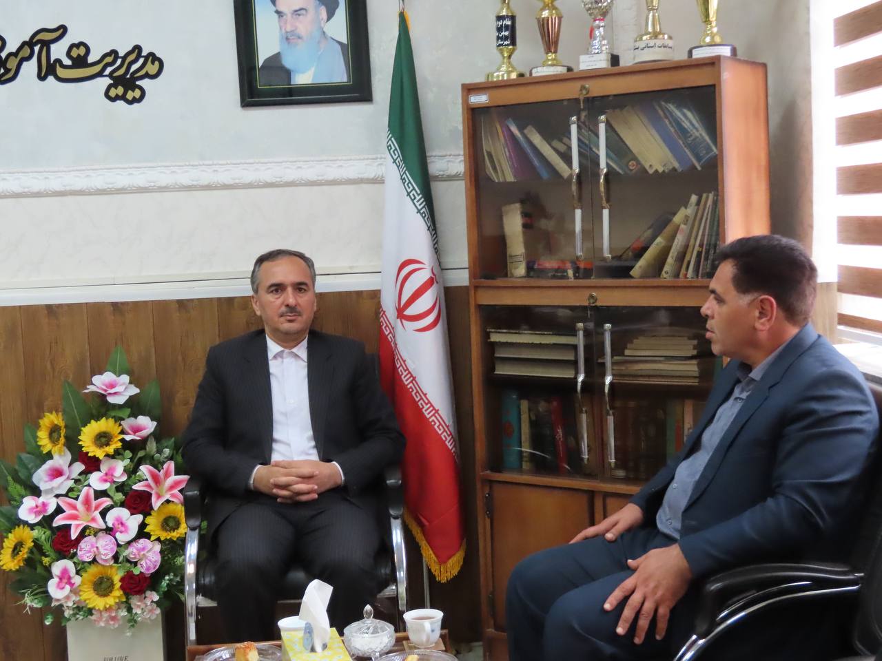 بازدید سرزده سعید شکورزاده فرماندار چایپاره از مدیریت آموزش و پرورش