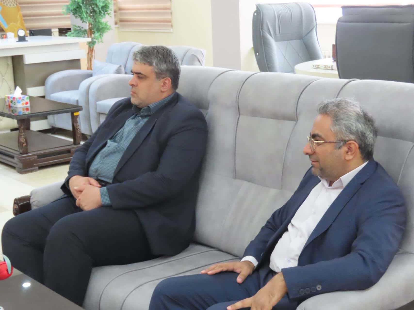 دیدار معاون توسعه مدیریت و منابع استاندار آذربایجانغربی با سرپرست فرمانداری شهرستان چایپاره