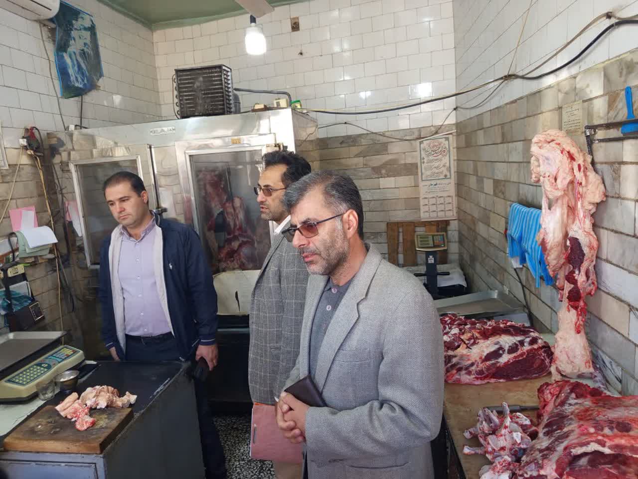 بازدید و بازرسی میدانی اعضای کمیسیون نظارت بر امور اصناف شهرستان از واحدهای صنفی تامین کننده اقلام ضروری و اساسی پیرو تأکیدات فرماندار چایپاره