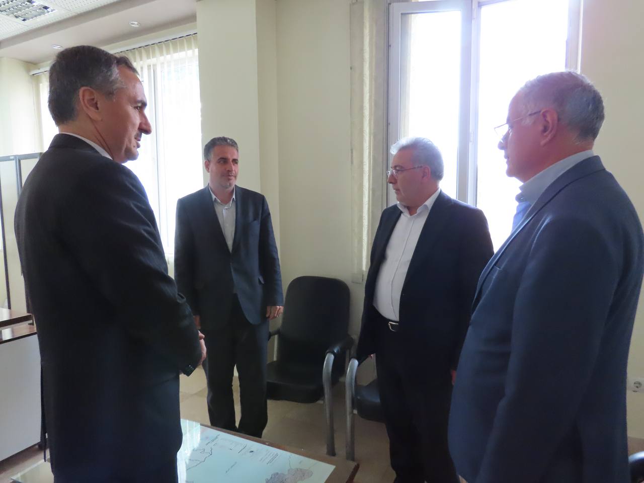 دیدار معاون سیاسی و اجتماعی استاندار آذربایجان غربی با کارکنان فرمانداری