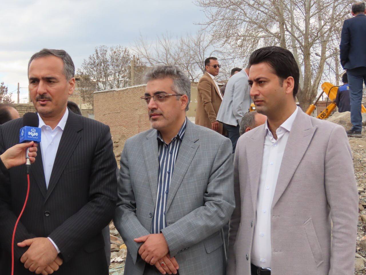 مراسم بازگشایی املاک جهان نما