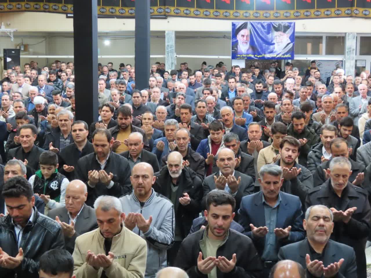 برگزاری باشکوه نماز عید سعید فطر در چایپاره