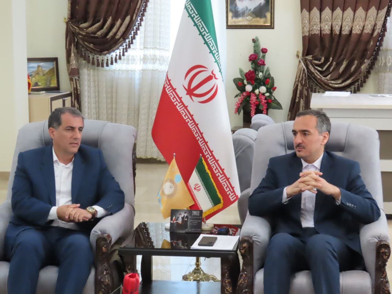 دیدار مدیر کل بنیاد مسکن استان آذربایجان غربی با فرماندار شهرستان چایپاره