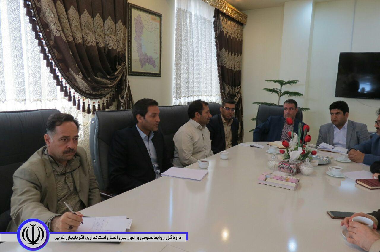 جلسه بررسی مسائل و مشکلات حوزه بهداشت ودرمان شهرستان چایپاره برگزارشد.