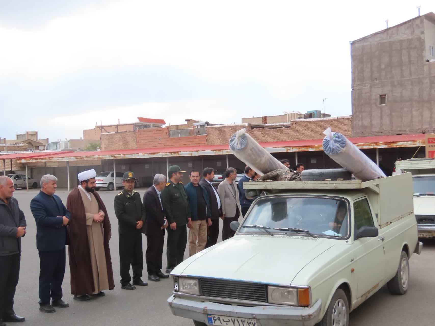 اهداء جهیزیه به نوعروسان توانخواه شهرستان چایپاره