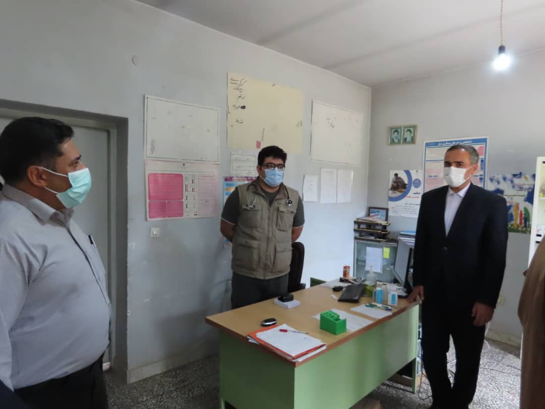 بازدید میدانی فرماندار شهرستان چایپاره از طرح ویژه سلامت در روستای تاج خاتون