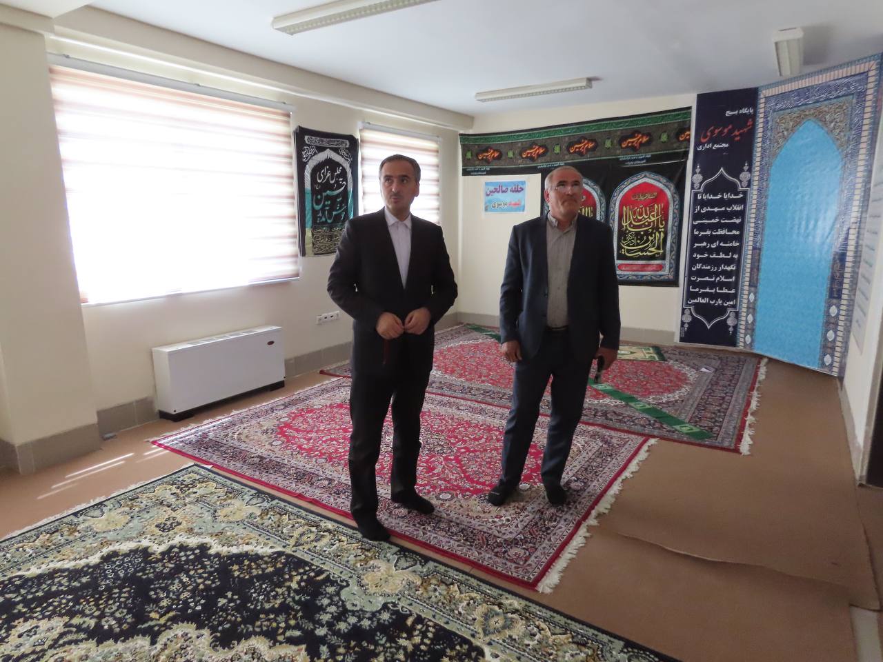 بازدید سرزده سعید شکورزاده فرماندار چایپاره از مجتمع اداری شهرستان