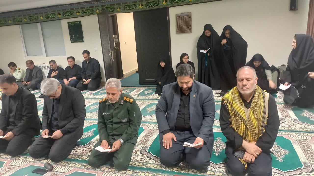 برگزاری مراسم قرائت زیارت عاشورا در فرمانداری شهرستان چایپاره