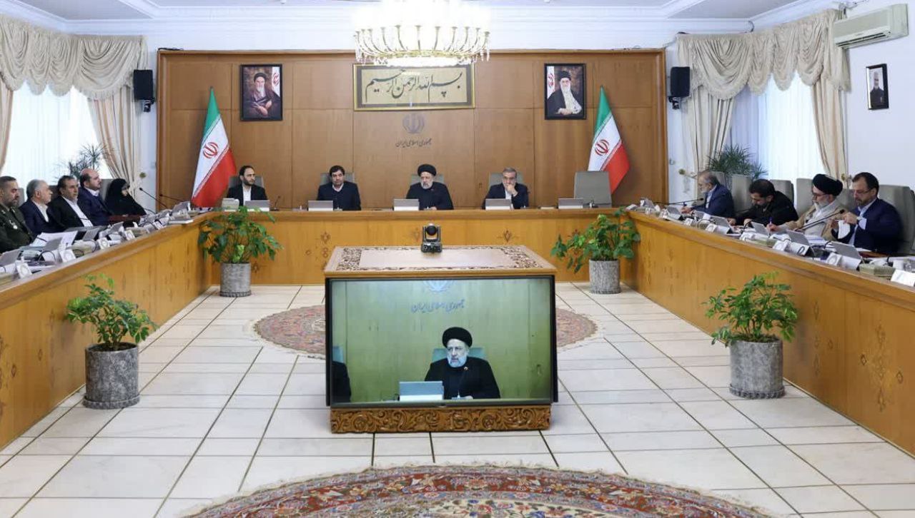 گزارش استاندار آذربایجان غربی و 3 دستور رئیسجمهور برای مساعدت به زلزلهزدگان خوی