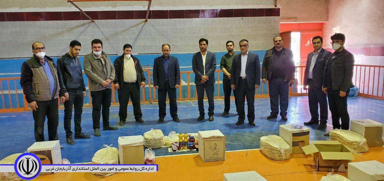 آغاز مرحله پنجم توزیع بسته های معیشتی پویش مردمی شهر قره ضیاالدین با حضور فرماندار، دبیر ستاد پیشگیری و مبارزه با کرونا و رئیس شورای اسلامی شهر قره ضیاالدین