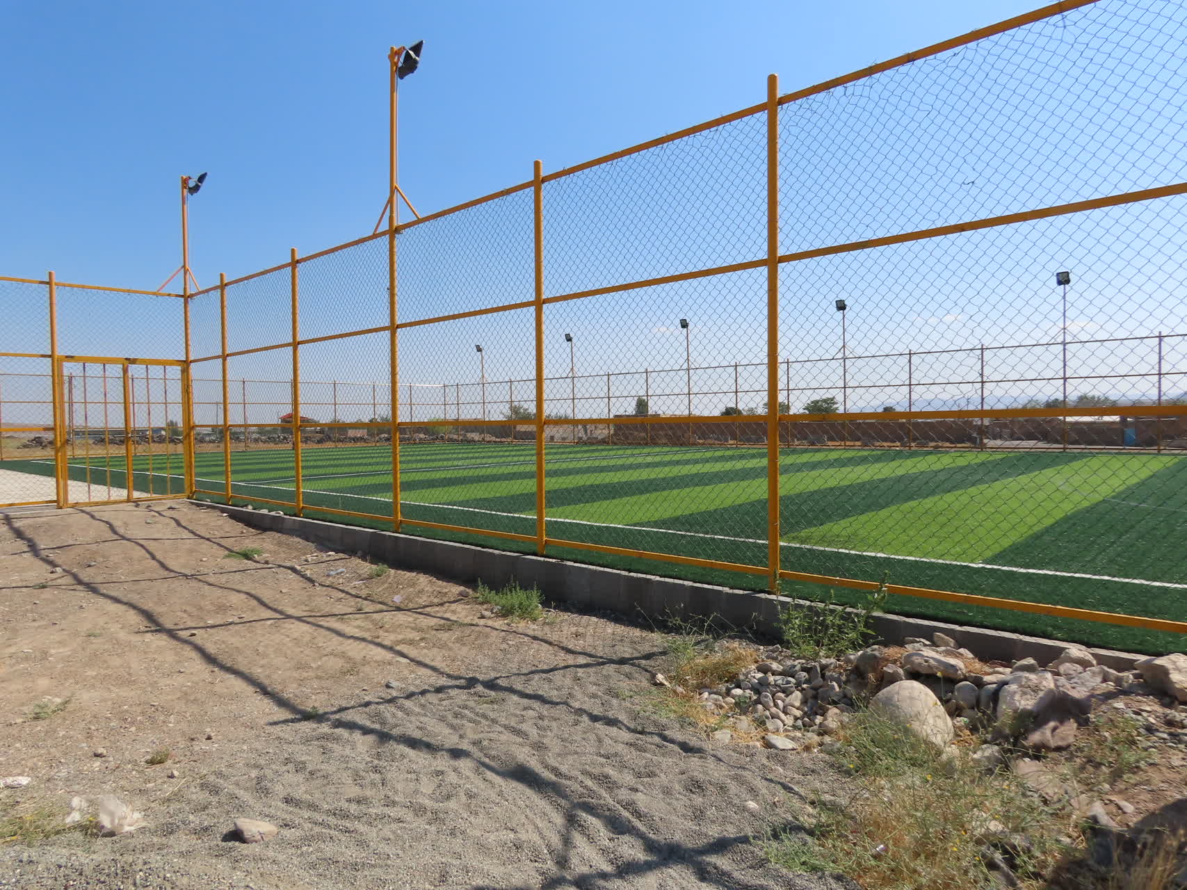 مژده به جوانان و نوجوانان روستای کامل آباد و روستاهای محور تاج خاتون