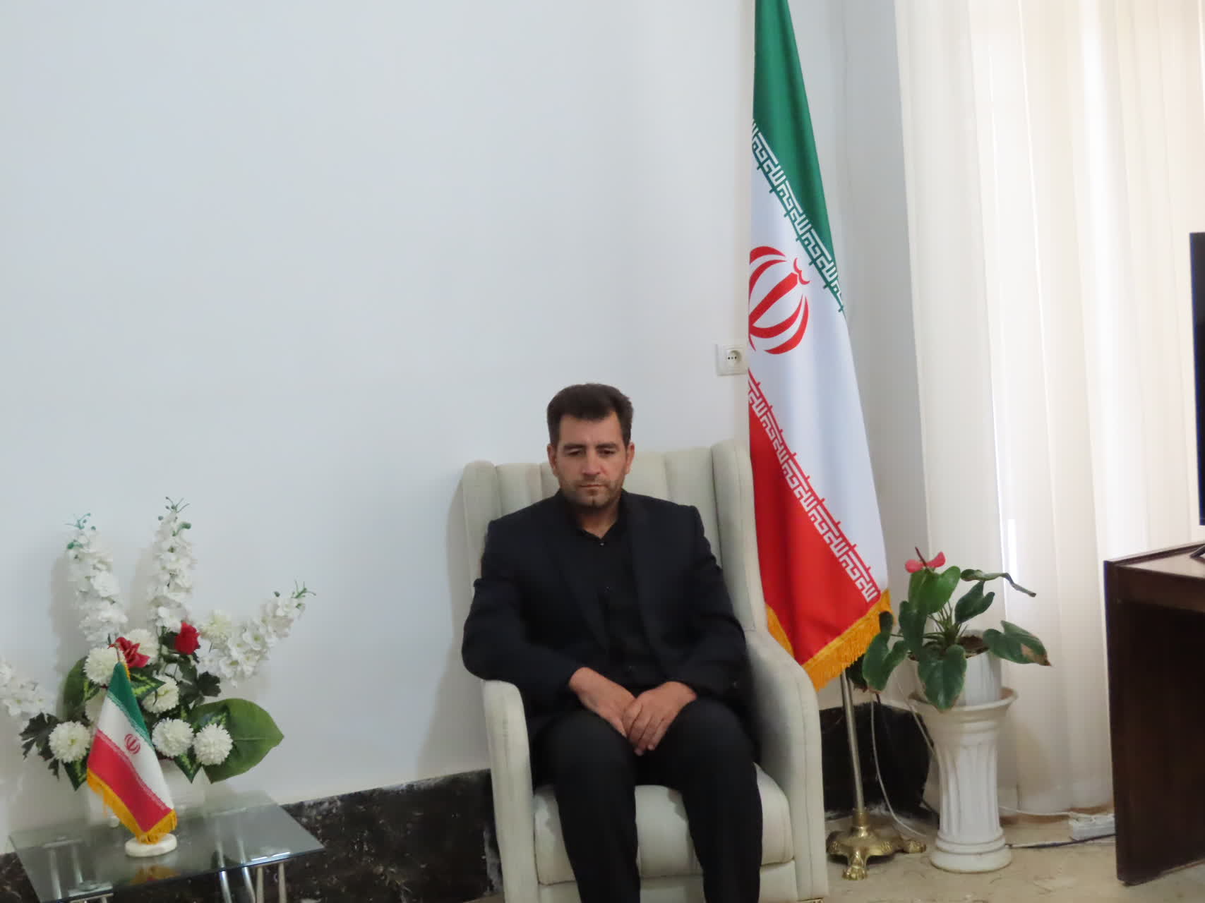 تجلیل فرماندار چایپاره از شهردار حاجیلار