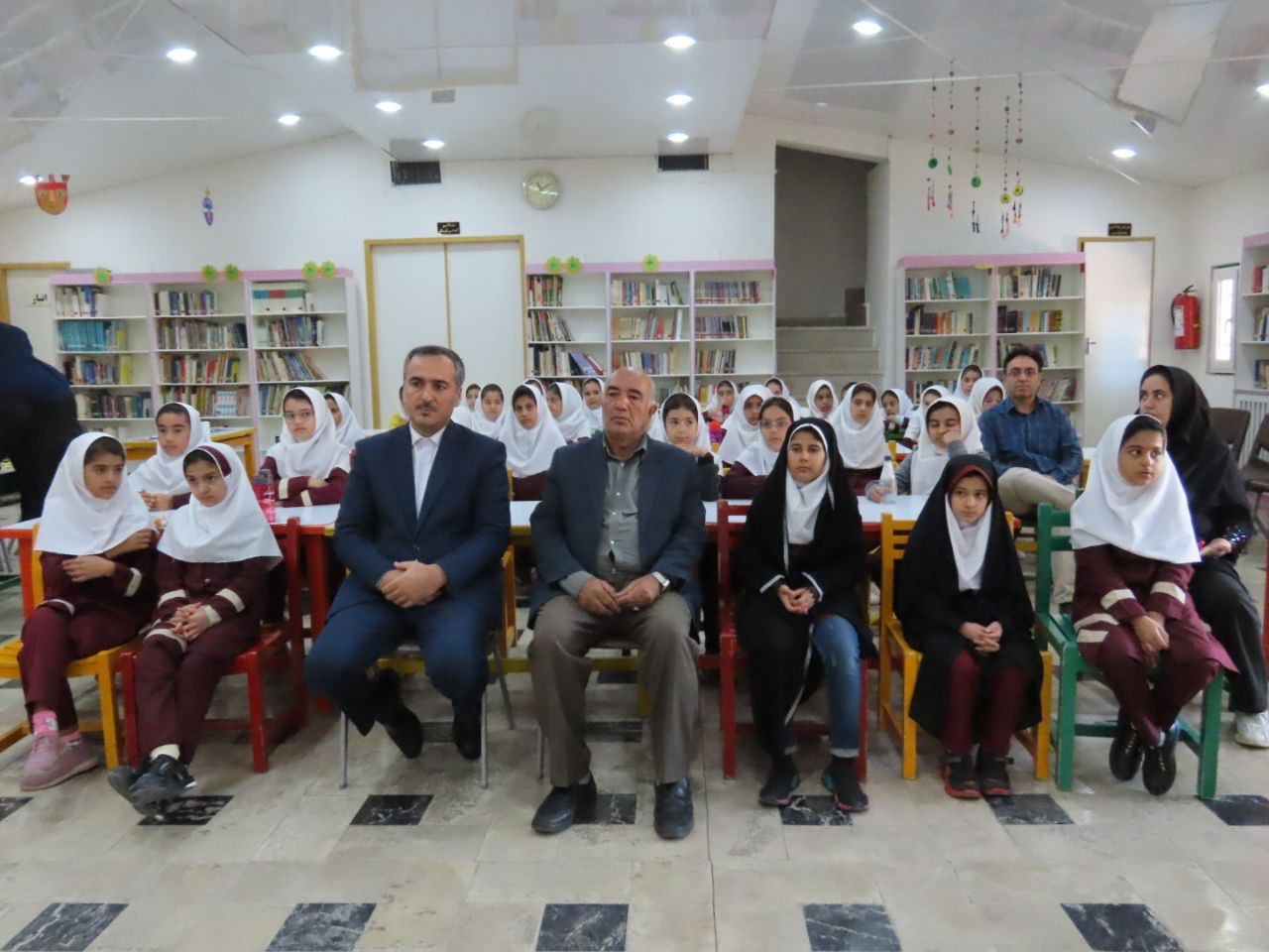 مراسم روز ملی کودک با حضور فرماندار شهرستان چایپاره