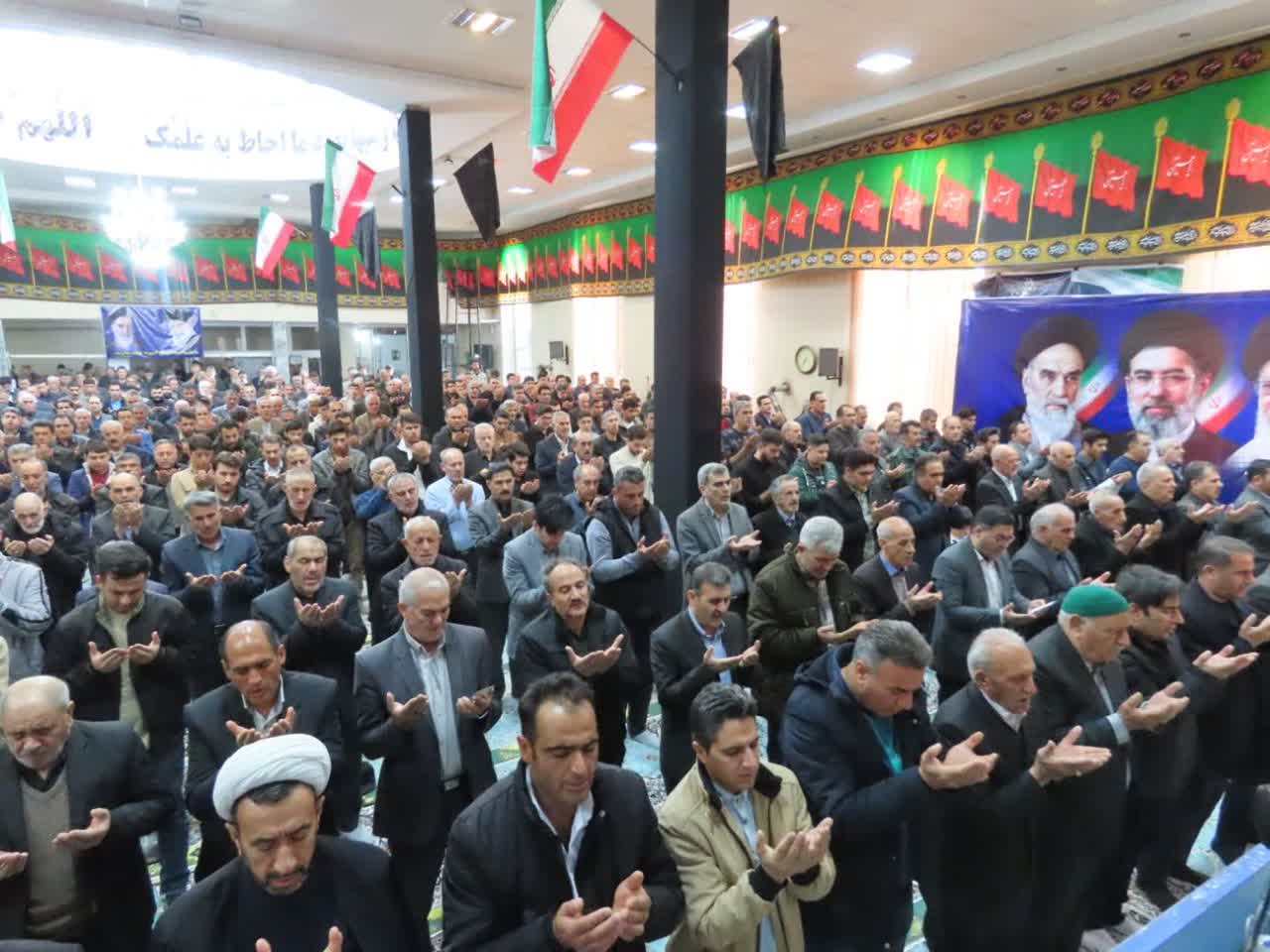 برگزاری باشکوه نماز عید سعید فطر در چایپاره