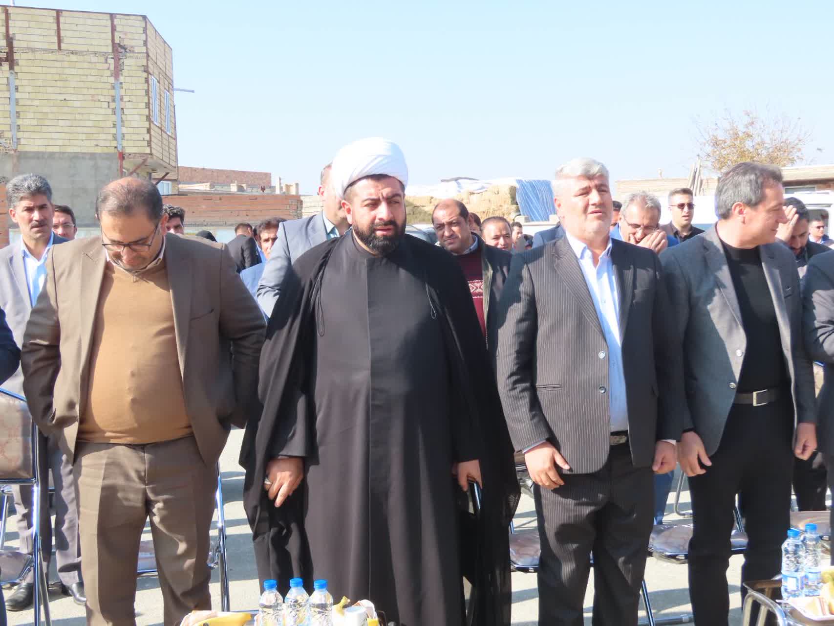 برگزاری مراسم کلنگ زنی دبستان 12 کلاسه خیرساز شهید رستاد