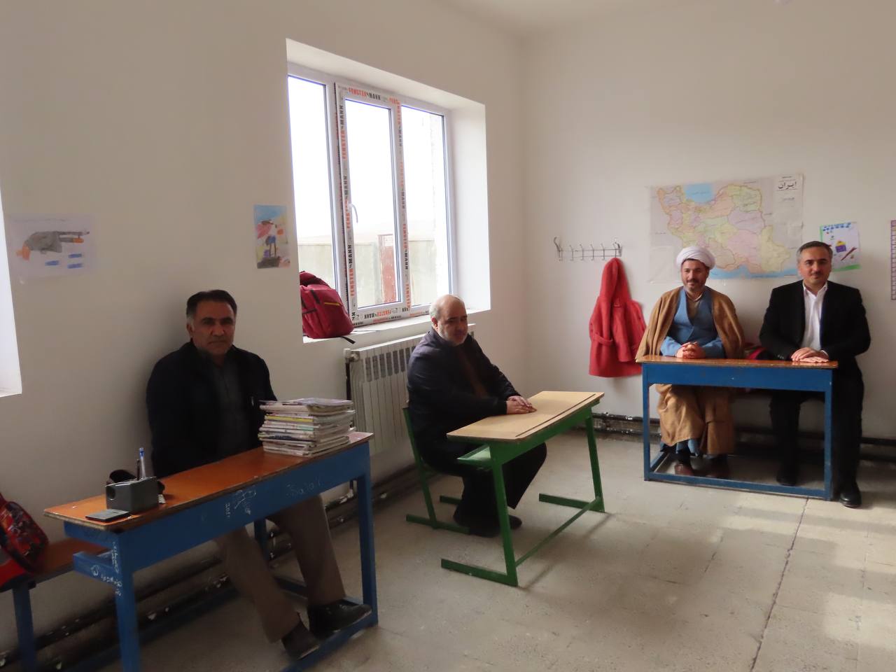 افتتاح دبستان تازه تعمیر و بازسازی شده شهید ماکویی روستای قره تپه و همزمان 11 طرح عمرانی در روستاهای فاقد دهیاری شهرستان چایپاره