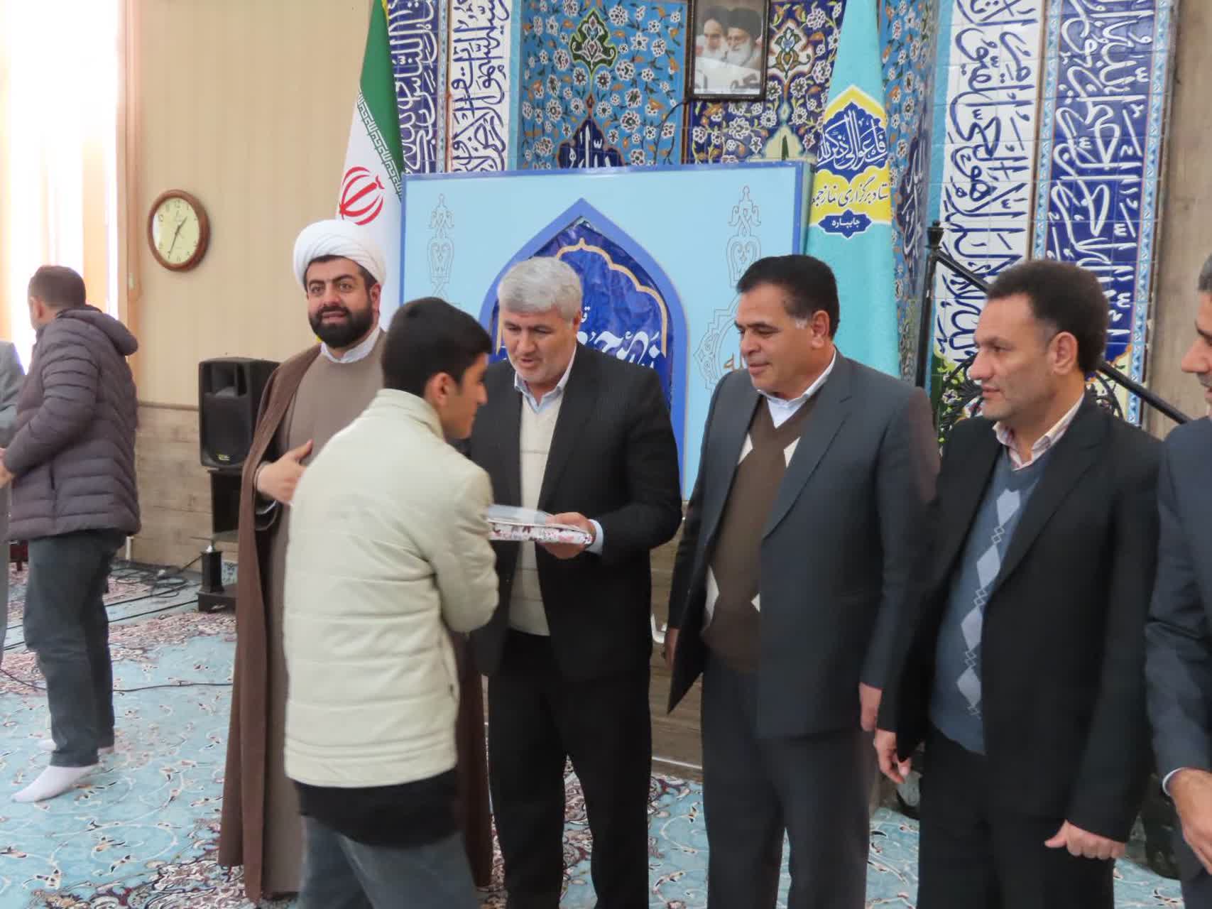 تقدیر و تجلیل از دانش آموزان برتر حوزه پرورشی شهرستان