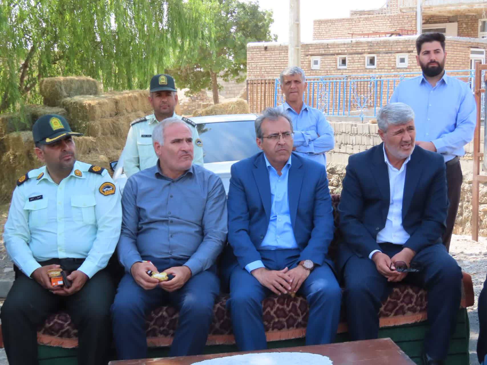 افتتاح بهسازی و آسفالت معابر روستای یتیم آغلی و همزمان طرح های مختلف عمرانی در روستاهای فاقد دهیاری شهرستان چایپاره