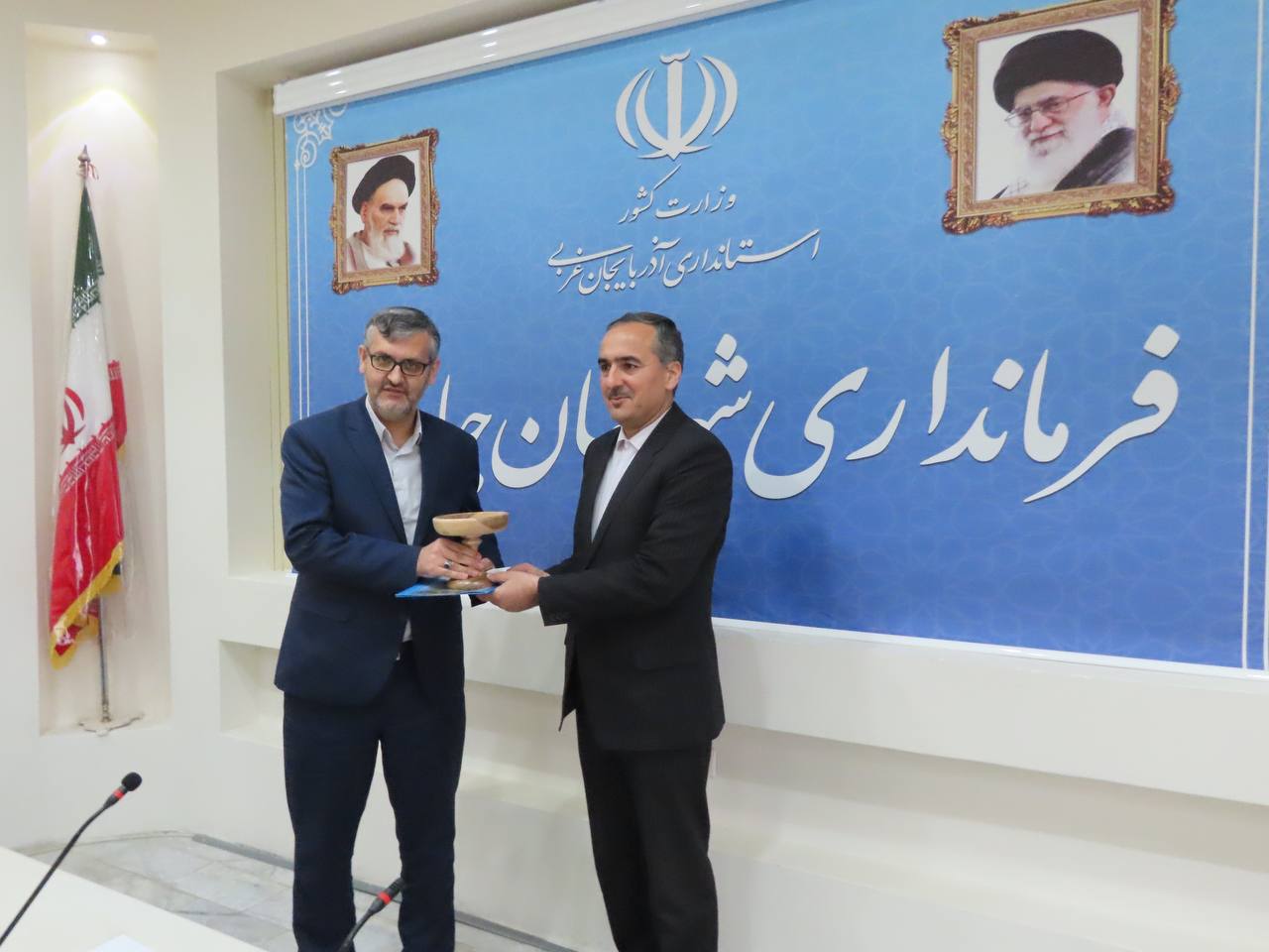 جلسه کارگروه اشتغال و سرمایه گذاری شهرستان چایپاره