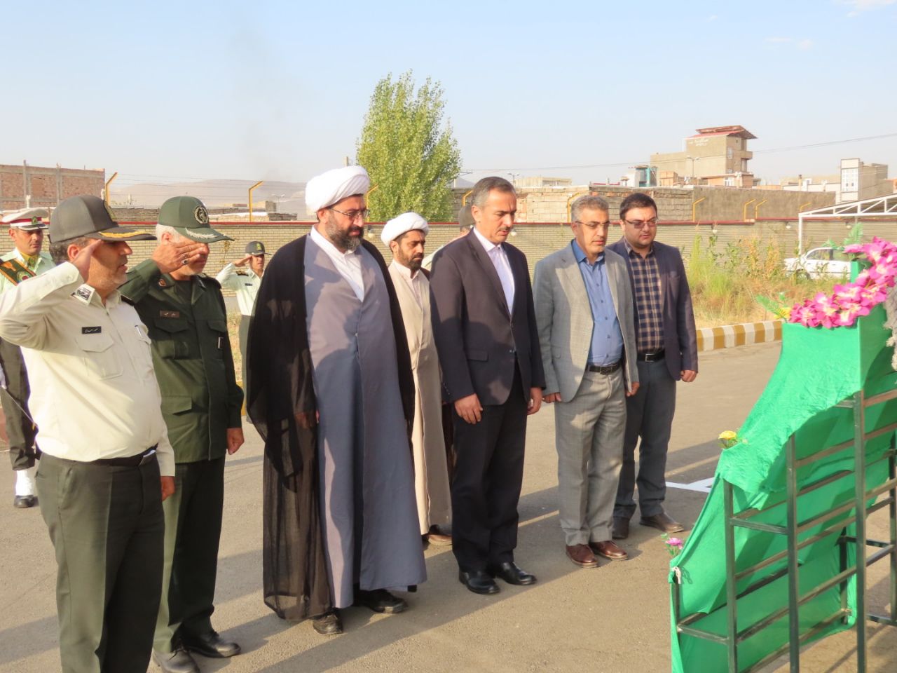 مراسم صبحگاه مشترک نیروهای نظامی ، انتظامی و بسیج در شهرستان چایپاره برگزار شد