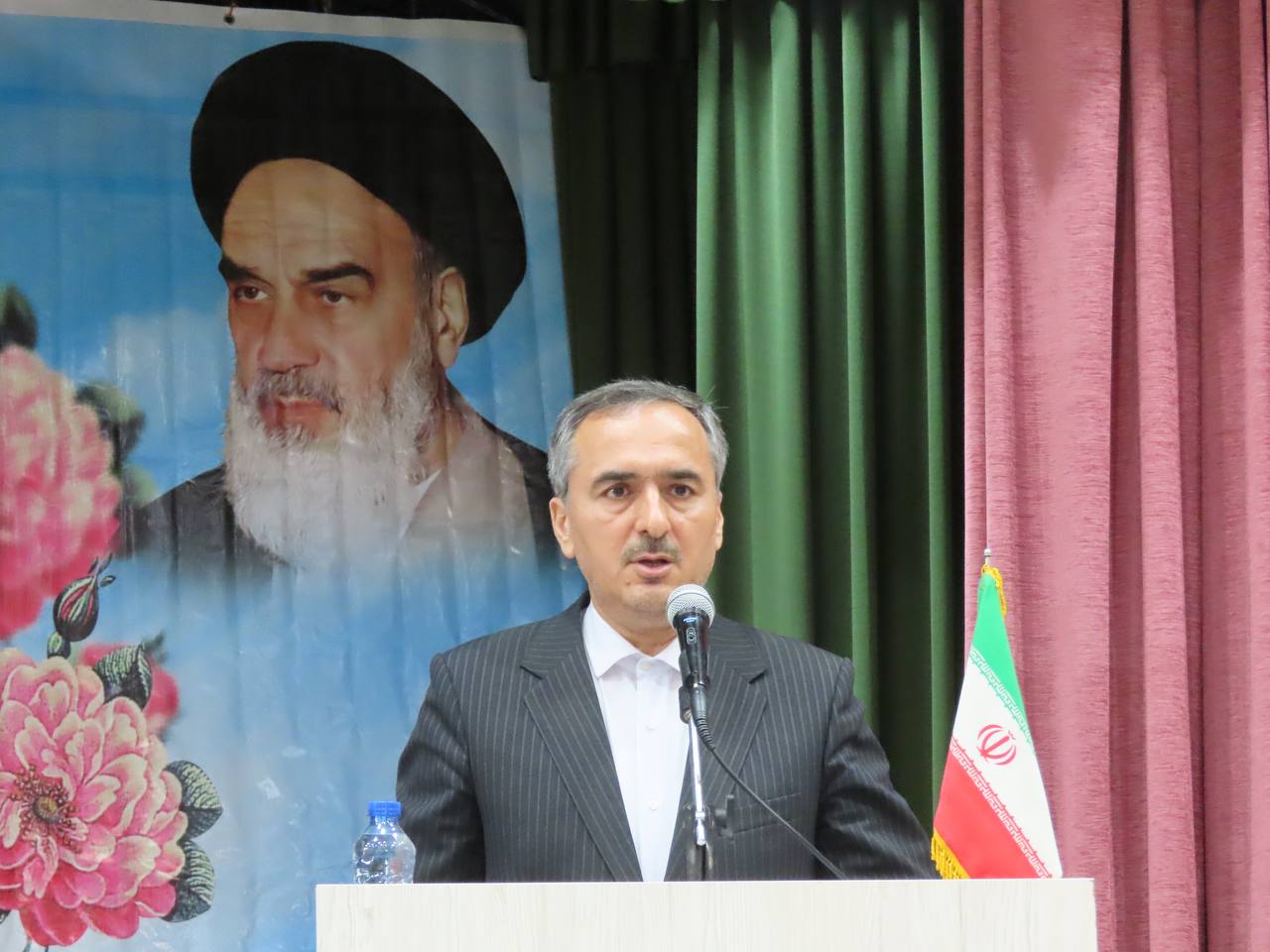 همایش ملی روز شوراها