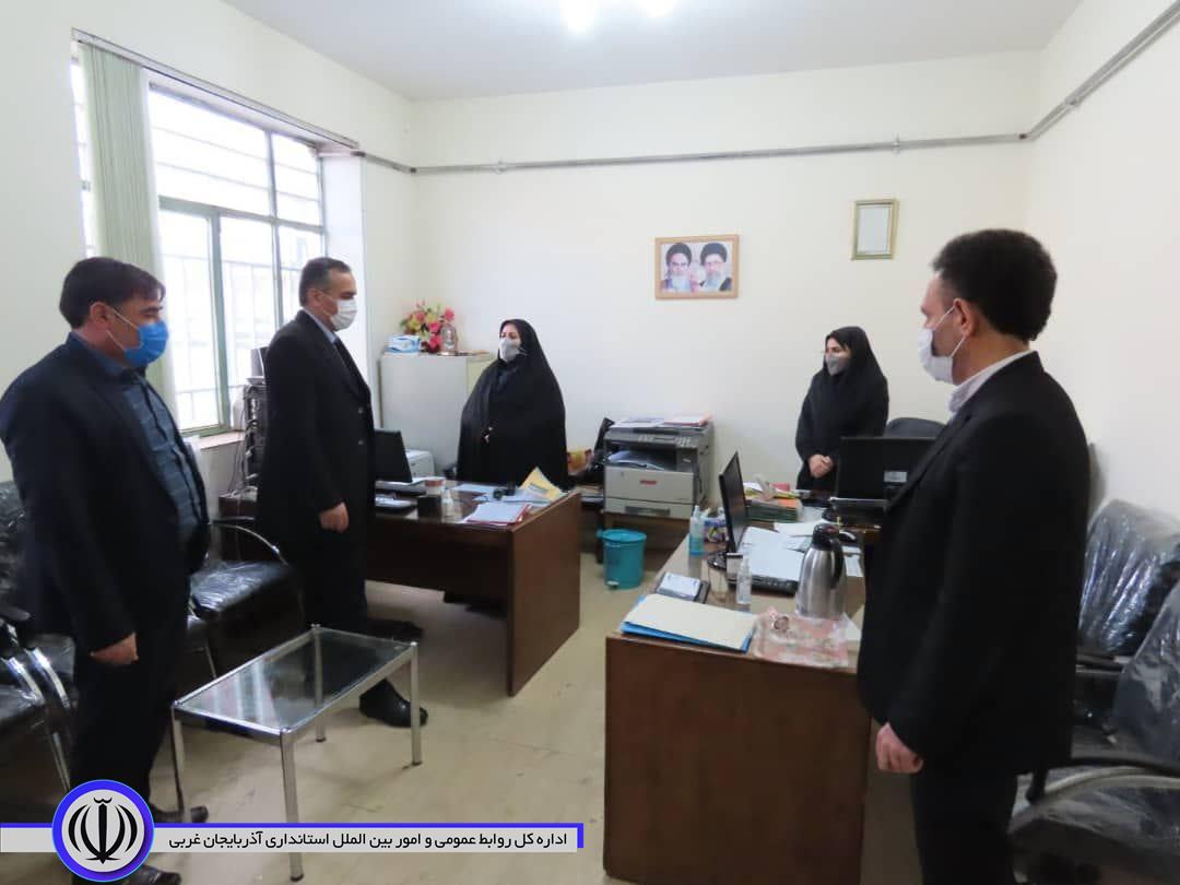 بازدید سرزده شکورزاده فرماندار شهرستان از آموزش و پرورش