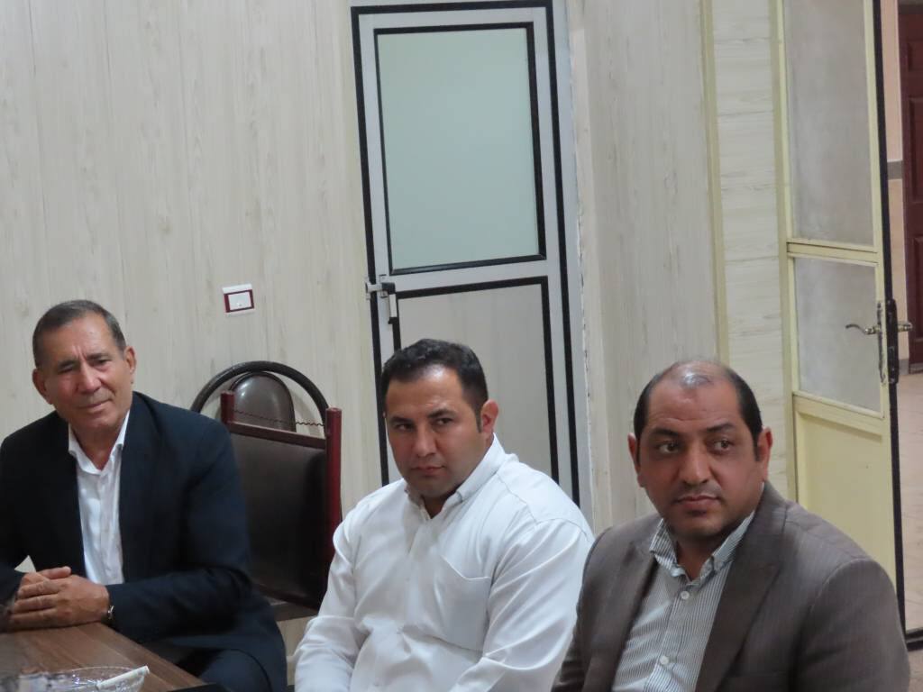 بازدید اعضای کارگروه آرد و نان شهرستان چایپاره از سیلو و مرکز خرید گندم آران دشت